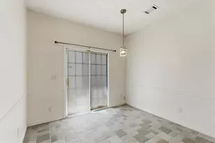 2818 Village Trce, Atlanta, GA 30344 - Photo 18