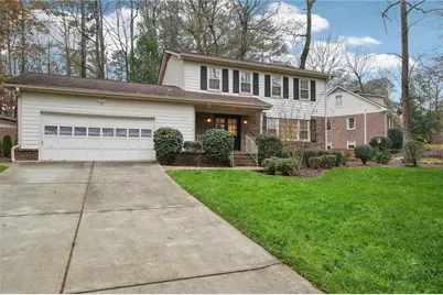 2419 Kings Point Drive, Dunwoody, GA 30338 - Photo 2