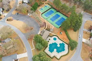 615 Overhill Dr, Woodstock, GA 30189 - Photo 36