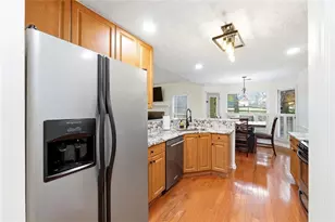 615 Overhill Dr, Woodstock, GA 30189 - Photo 10