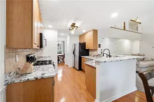 615 Overhill Dr, Woodstock, GA 30189 - Photo 12