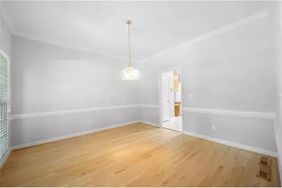 3334 Trails End Road NE, Roswell, GA 30075 - Photo 6