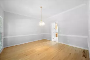 3334 Trails End Rd NE, Roswell, GA 30075 - Photo 6