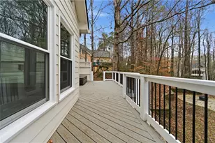 3334 Trails End Rd NE, Roswell, GA 30075 - Photo 18