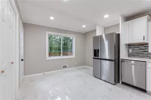 1001 Gunners Walk, Tucker, GA 30084 - Photo 10