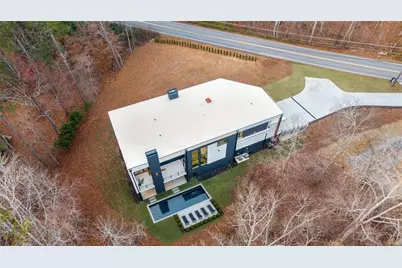 1736 Cox Road, Roswell, GA 30075 - Photo 2