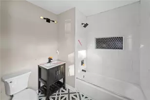 1901 Maywood Pl NW, Atlanta, GA 30318 - Photo 20