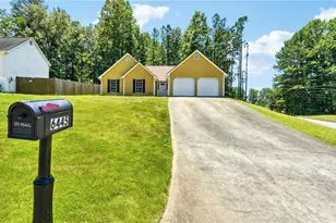 6445 Marsham Dr, Atlanta, GA 30349 - Photo 28