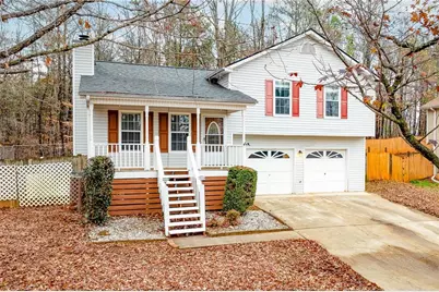 5318 Highpoint Road, Flowery Branch, GA 30542 - Photo 2