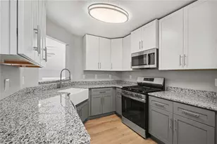 2816 Crest Ridge Way SW, Marietta, GA 30060 - Photo 10