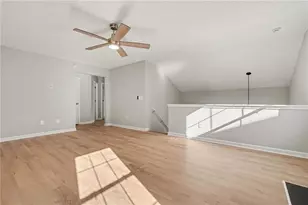 2816 Crest Ridge Way SW, Marietta, GA 30060 - Photo 6