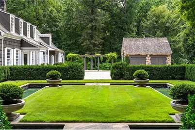 1727 W Paces Ferry Road NW, Atlanta, GA 30327 - Photo 4