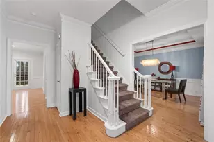 1050 York Trace SW, Marietta, GA 30064 - Photo 4