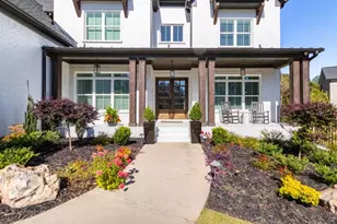 221 Milton Overlook Pass, Woodstock, GA 30188 - Photo 2