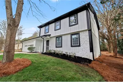 432 Rock Meadow Drive, Stone Mountain, GA 30088 - Photo 2