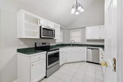 16 Broken Arrow Court NE, Rydal, GA 30171 - Photo 8