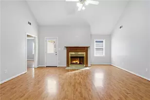 16 Broken Arrow Ct NE, Rydal, GA 30171 - Photo 10