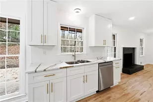 2520 Overlook Way NE, Atlanta, GA 30345 - Photo 10