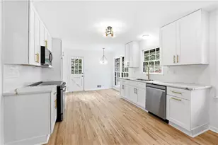 2520 Overlook Way NE, Atlanta, GA 30345 - Photo 12