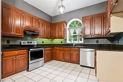 4042 Gables Court, Buford, GA 30519 - Photo 14