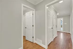 935 Lenox Hill Ct NE, Atlanta, GA 30324 - Photo 18