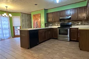 2439 Fair Oaks Dr, Jonesboro, GA 30236 - Photo 6