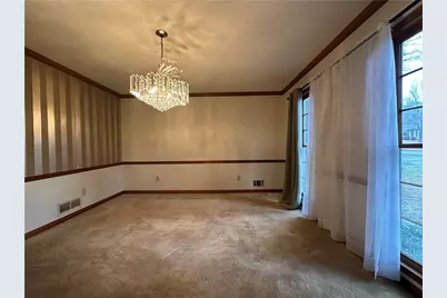 2439 Fair Oaks Drive, Jonesboro, GA 30236 - Photo 4