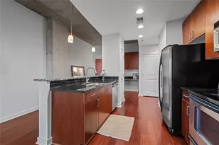 250 Pharr Rd NE, Atlanta, GA 30305 - Photo 12