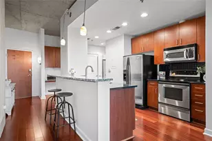 250 Pharr Rd NE, Atlanta, GA 30305 - Photo 10