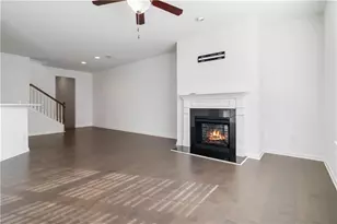 7729 Rutgers Cir, Fairburn, GA 30213 - Photo 10