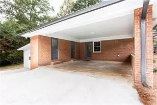 214 Indian Creek Dr, Monroe, GA 30655 - Photo 4