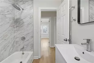 2281 Polar Rock Ave SW, Atlanta, GA 30315 - Photo 12