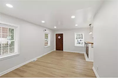 2281 Polar Rock Avenue SW, Atlanta, GA 30315 - Photo 8