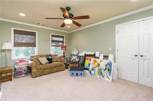 2819 Point Overlook, Gainesville, GA 30501 - Photo 36