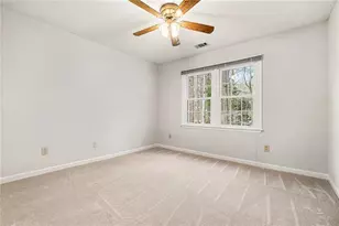 810 Deep Lake Dr NW, Kennesaw, GA 30144 - Photo 28