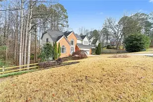 810 Deep Lake Dr NW, Kennesaw, GA 30144 - Photo 4