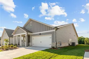 1692 Juniper Berry Wy, Loganville, GA 30052 - Photo 2