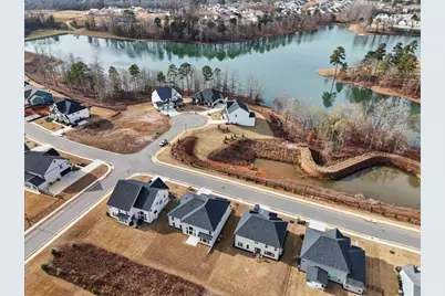 247 Clear Lake Parkway, Hoschton, GA 30548 - Photo 32