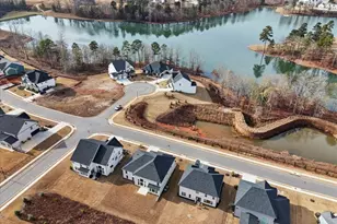 247 Clear Lk Pkwy, Hoschton, GA 30548 - Photo 32