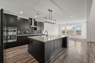 247 Clear Lake Parkway, Hoschton, GA 30548 - Photo 10