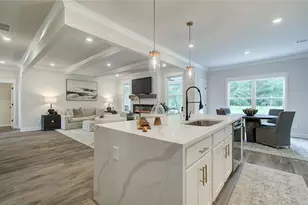 126 Brandle Rose Wy, Hoschton, GA 30548 - Photo 12