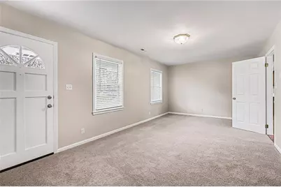 558 Dorsey Circle SW, Lilburn, GA 30047 - Photo 6