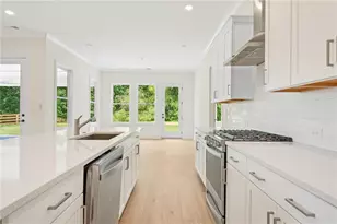 208 Knollwood Dr, Canton, GA 30015 - Photo 10