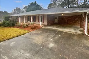 2956 Briarglen Dr, Atlanta, GA 30340 - Photo 2