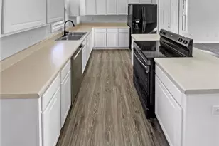 5910 Shadewater Dr, Cumming, GA 30041 - Photo 2