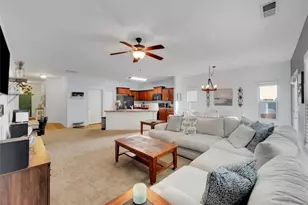 1048 Sutherland Dr, Winder, GA 30680 - Photo 6