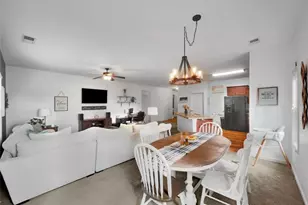 1048 Sutherland Dr, Winder, GA 30680 - Photo 8