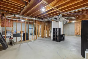 1023 Hawk Creek Trail, Lawrenceville, GA 30043 - Photo 30