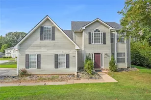 6060 Waterton Dr, Lithonia, GA 30058 - Photo 2