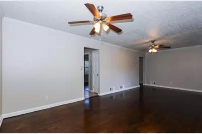 4572 Campbellton Road SW, Atlanta, GA 30331 - Photo 8